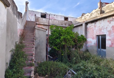 0 , 0 ,0,Casa indipendente,In vendita,0,1022 0 , 0 ,0,Casa indipendente,In vendita,0,1022