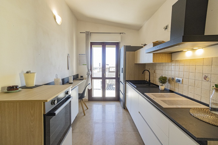 0 , 0 ,2 BathroomsBathrooms,Appartamento,In vendita,0,1035