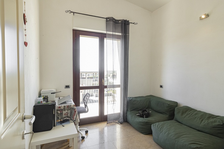 0 , 0 ,2 BathroomsBathrooms,Appartamento,In vendita,0,1035