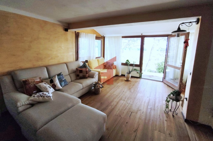 2 Stanze da Letto Stanze da Letto, 0 ,2 BathroomsBathrooms,Villa,In vendita,0,1042