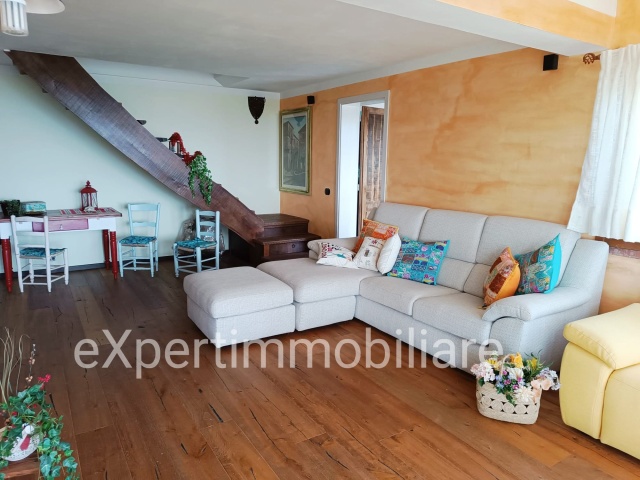 2 Stanze da Letto Stanze da Letto, 0 ,2 BathroomsBathrooms,Villa,In vendita,0,1042