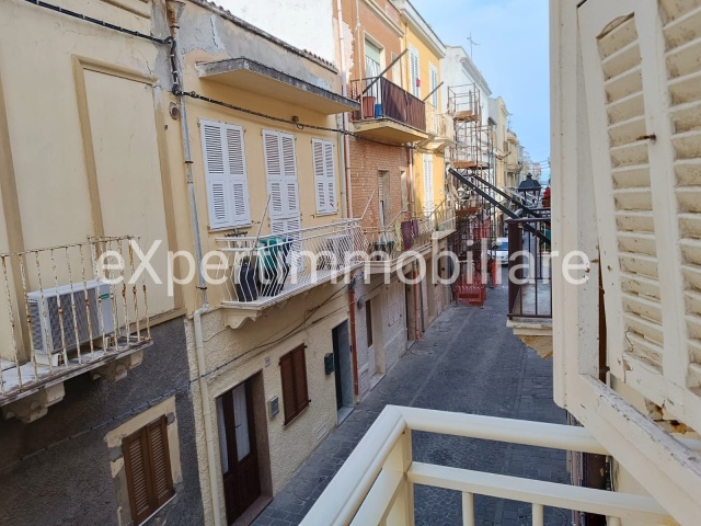 0 , 0 ,1 BagnoBathrooms,Appartamento,In vendita,0,1044
