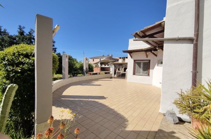 3 Stanze da Letto Stanze da Letto, 0 ,3 BathroomsBathrooms,Villa,In vendita,0,1047
