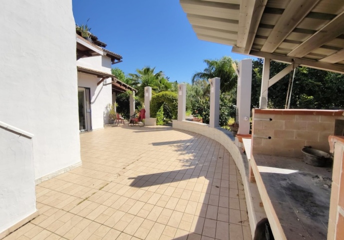 3 Stanze da Letto Stanze da Letto, 0 ,3 BathroomsBathrooms,Villa,In vendita,0,1047