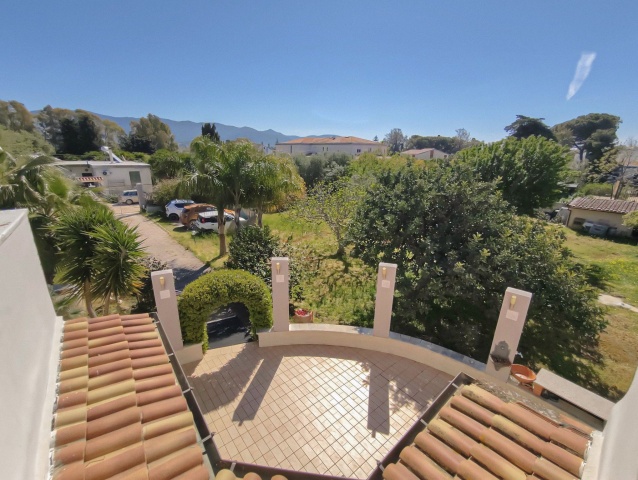 3 Stanze da Letto Stanze da Letto, 0 ,3 BathroomsBathrooms,Villa,In vendita,0,1047