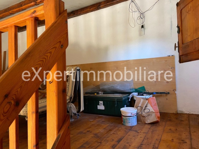 0 , 0 ,1 BagnoBathrooms,Casa indipendente,In vendita,0,1050