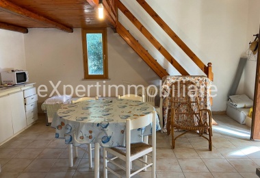 0 , 0 ,1 BagnoBathrooms,Casa indipendente,In vendita,0,1050 0 , 0 ,1 BagnoBathrooms,Casa indipendente,In vendita,0,1050