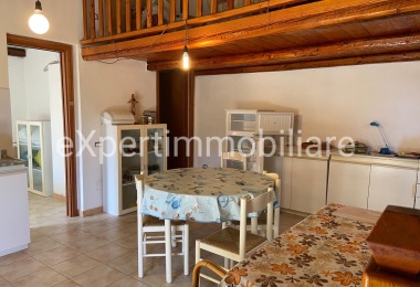 0 , 0 ,1 BagnoBathrooms,Casa indipendente,In vendita,0,1050 0 , 0 ,1 BagnoBathrooms,Casa indipendente,In vendita,0,1050