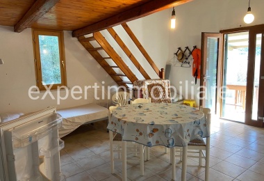 0 , 0 ,1 BagnoBathrooms,Casa indipendente,In vendita,0,1050 0 , 0 ,1 BagnoBathrooms,Casa indipendente,In vendita,0,1050